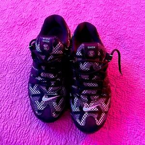 Black and green camouflage Nike shocks size 8 1/2 in great condition